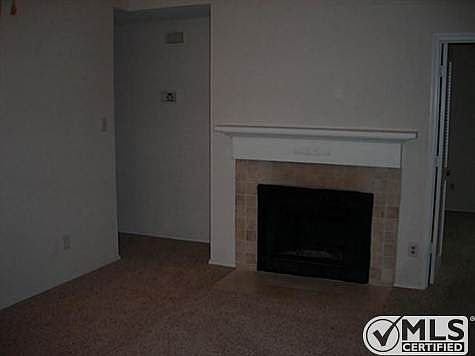 5th image of 2920 Hilltop Dr