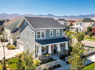 10504 S Split Rock Dr, South Jordan, UT 84009