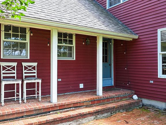 5th image of 353 Schoolhouse Road