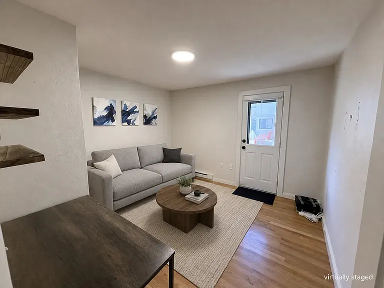 181 Bowen St #1 — Photo 1