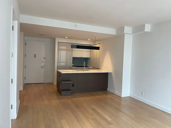 34 N 7th St APT 6N, Brooklyn, NY 11249