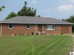 306 Gate Rd, Benton, KY 42025