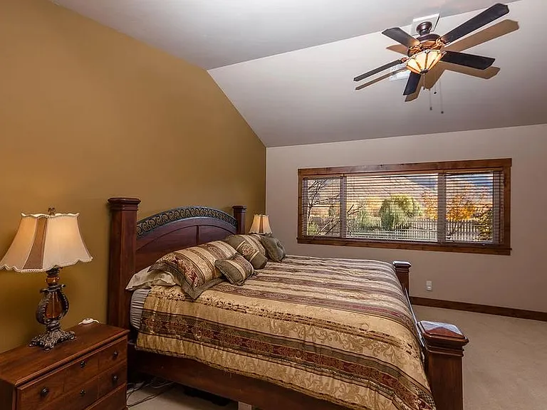160 Trimble Crossing Dr — Photo 3