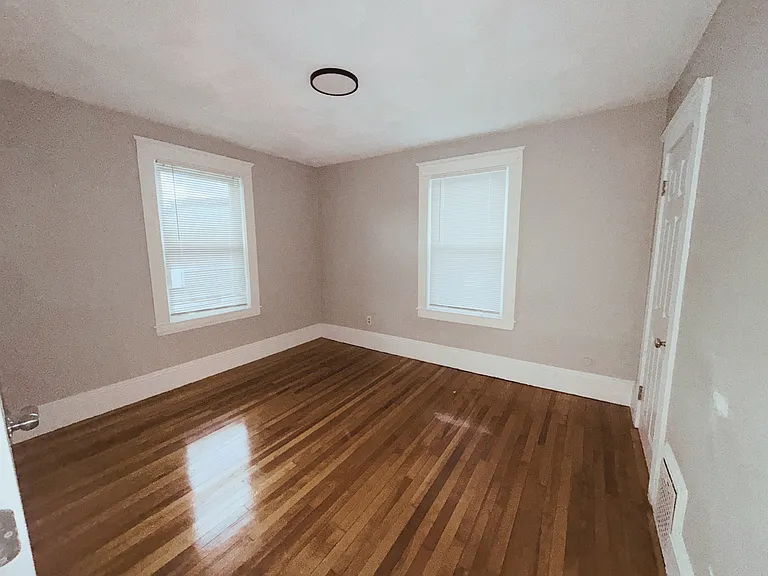 46 Grove St #3 — Photo 5