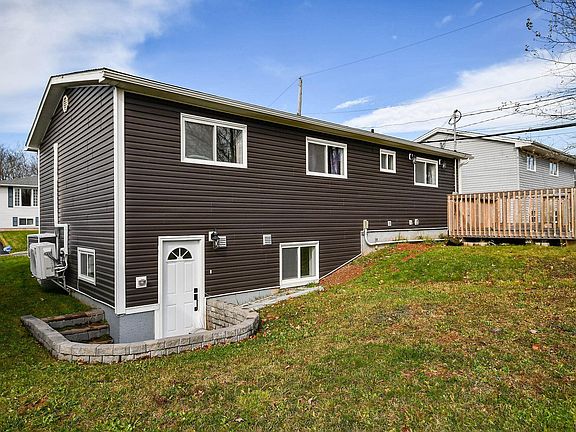 5th image of 5 Sampson Dr
