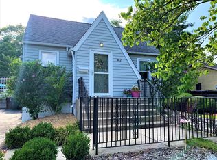 42 N Campbell Ave, Glenwood, IL
