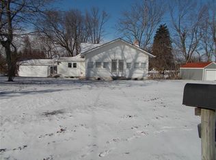 7682 Lakeview Dr, Lexington, MI 48450