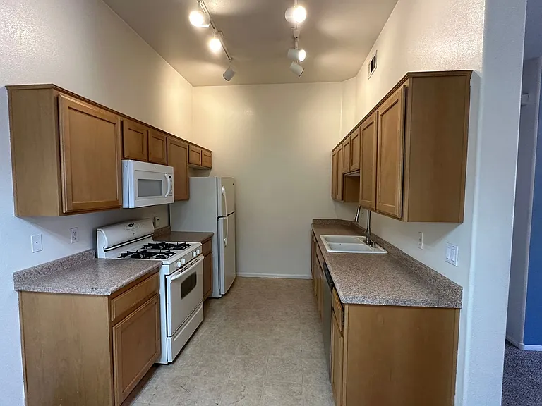 8805 Jeffreys St #2006 — Photo 11