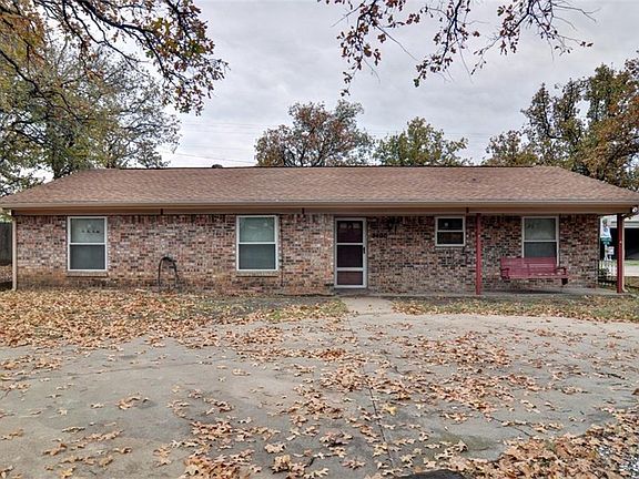 2nd image of 3400 Forest Hill Ct