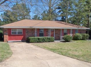 3 Patricia Ln, Eufaula, AL 36027
