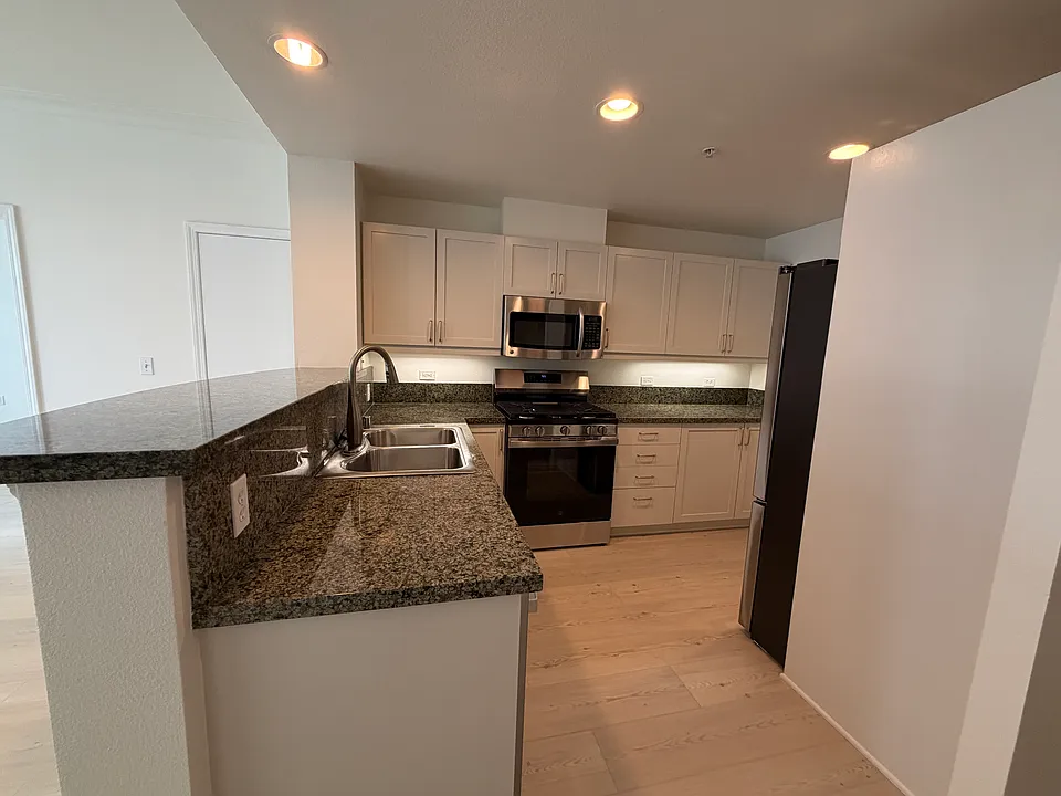 530 K St #714