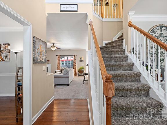 3rd image of 13029 Asheford Woods Ln