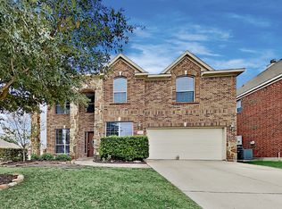 801 Sycamore St, Burleson, TX 76028
