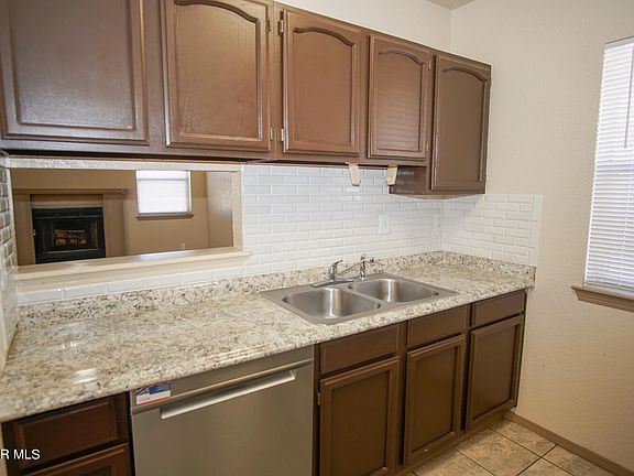 5th image of 12405 Kari Anne Dr