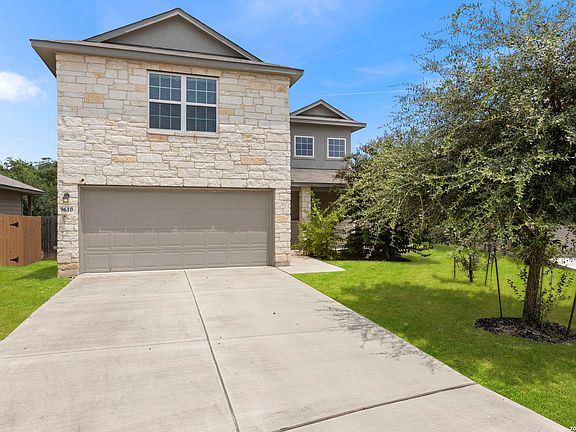 2nd image of 9610 Baytown Coast