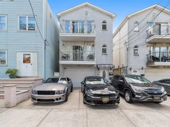 359 Cator Ave, Jersey City, NJ 07305