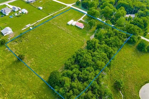 2528 Private Road 5101 — Photo 18