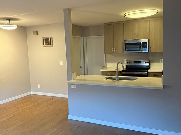 2nd image of 3728-3738 Herman Ave #3728-7