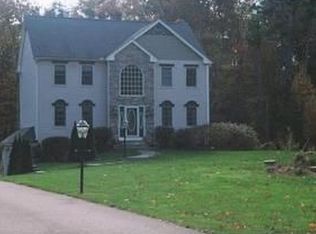 539 Marshall St, Paxton, MA 01612