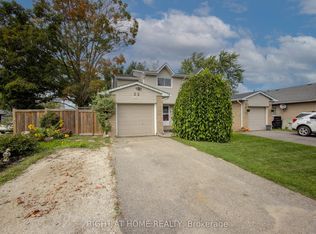 32 Feltre Ave, Orangeville, ON L9W 3P1