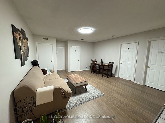 2nd image of 186 King Rd #1