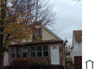 2 E Anchor St, River Rouge, MI 48218