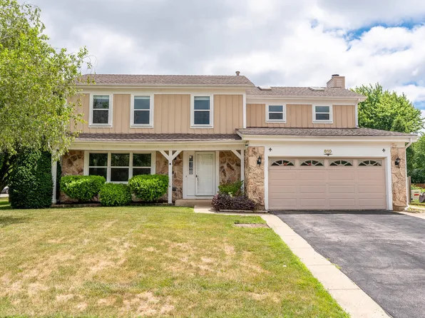 810 Fox Run Ln, Algonquin, IL 60102