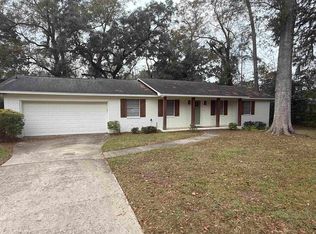 2033 Doomar Dr, Tallahassee, FL 32308