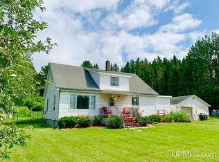 W2460 Cemetery Rd, Foster City, MI 49834