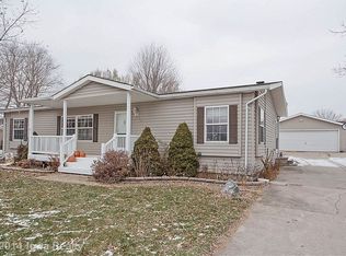 513 W Carpenter St, Saint Charles, IA 50240