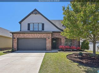 1004 Bethpage Ln, Calera, AL 35040