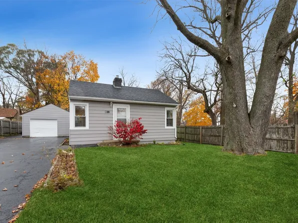 9912 W Paddock Ave, Beach Park, IL 60087