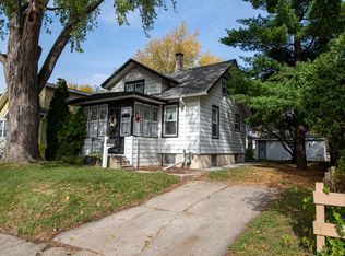 328 Harrison Ave, Waukesha, WI 53186