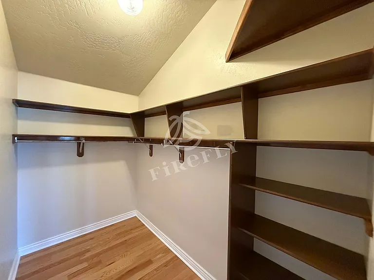 2813 Dogleg Way — Photo 17