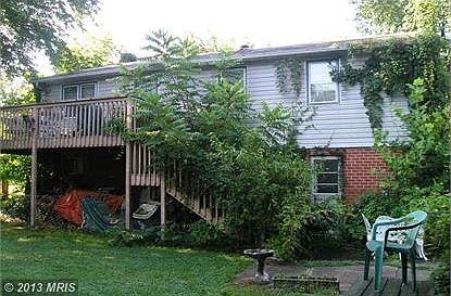 2nd image of 7713 Lanham Ln