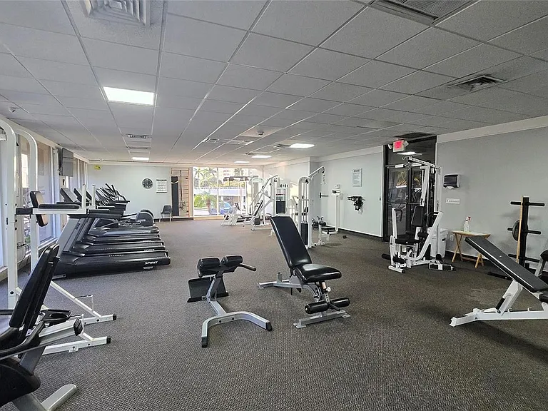 300 Bayview Dr #1911 — Photo 34