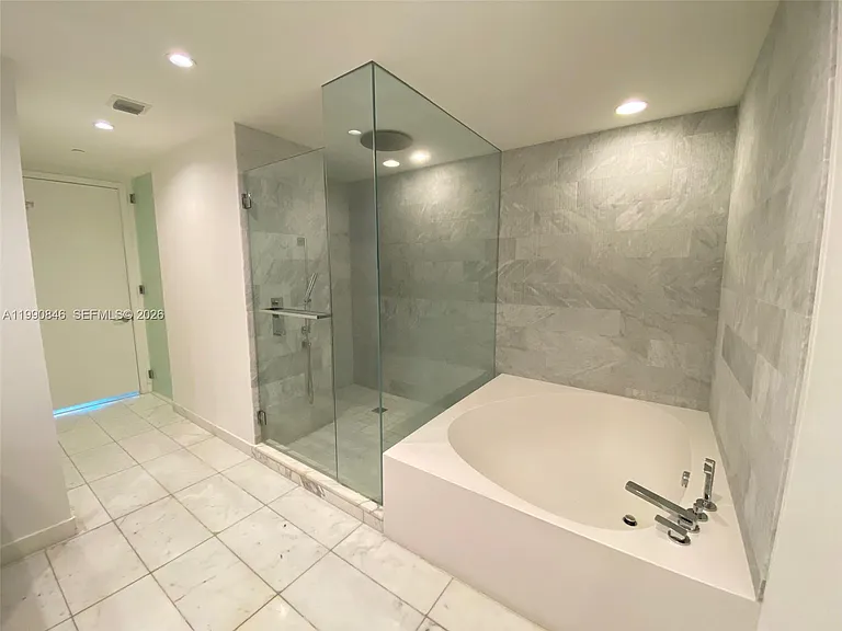 10203 Collins Ave #905 — Photo 11