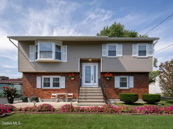 8 Space Boulevard, Colonie, NY 12205