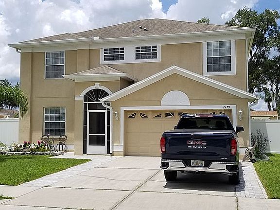 3rd image of 2479 Hamlet Cir