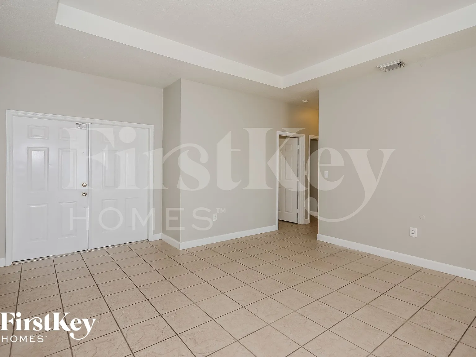 3 bed, 2.0 bath, 1688 sqft, $2,920 — Photo 3