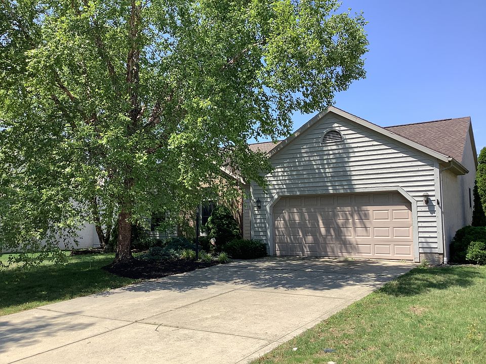 1st image of 95 Gayle Dr