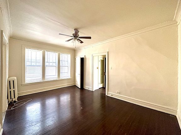 2nd image of 639 W Patterson Ave #2N