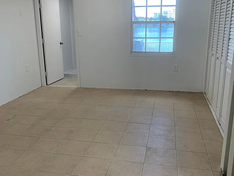 6988 W 17th Ct — Photo 6