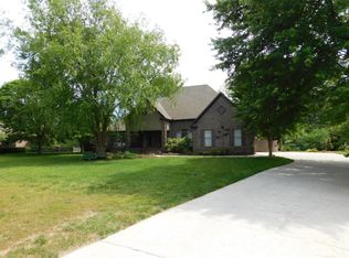 454 Mariner Point Dr, Clinton, TN 37716