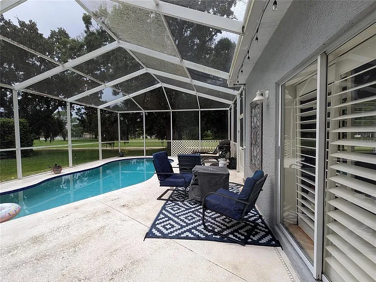 16120 Muirfield Dr — Photo 2