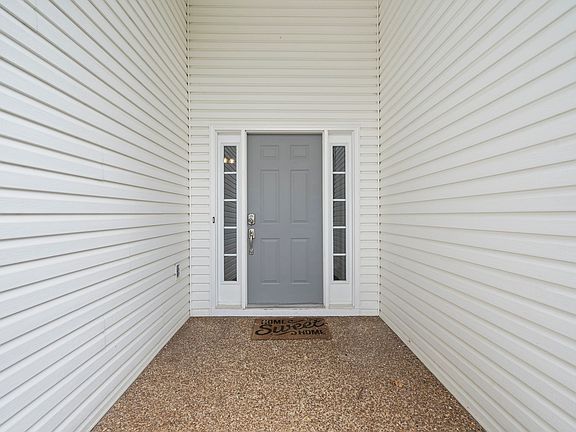 2nd image of 2608 Matchstick Pl