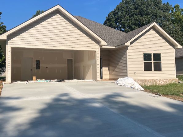 107 Cody Ln