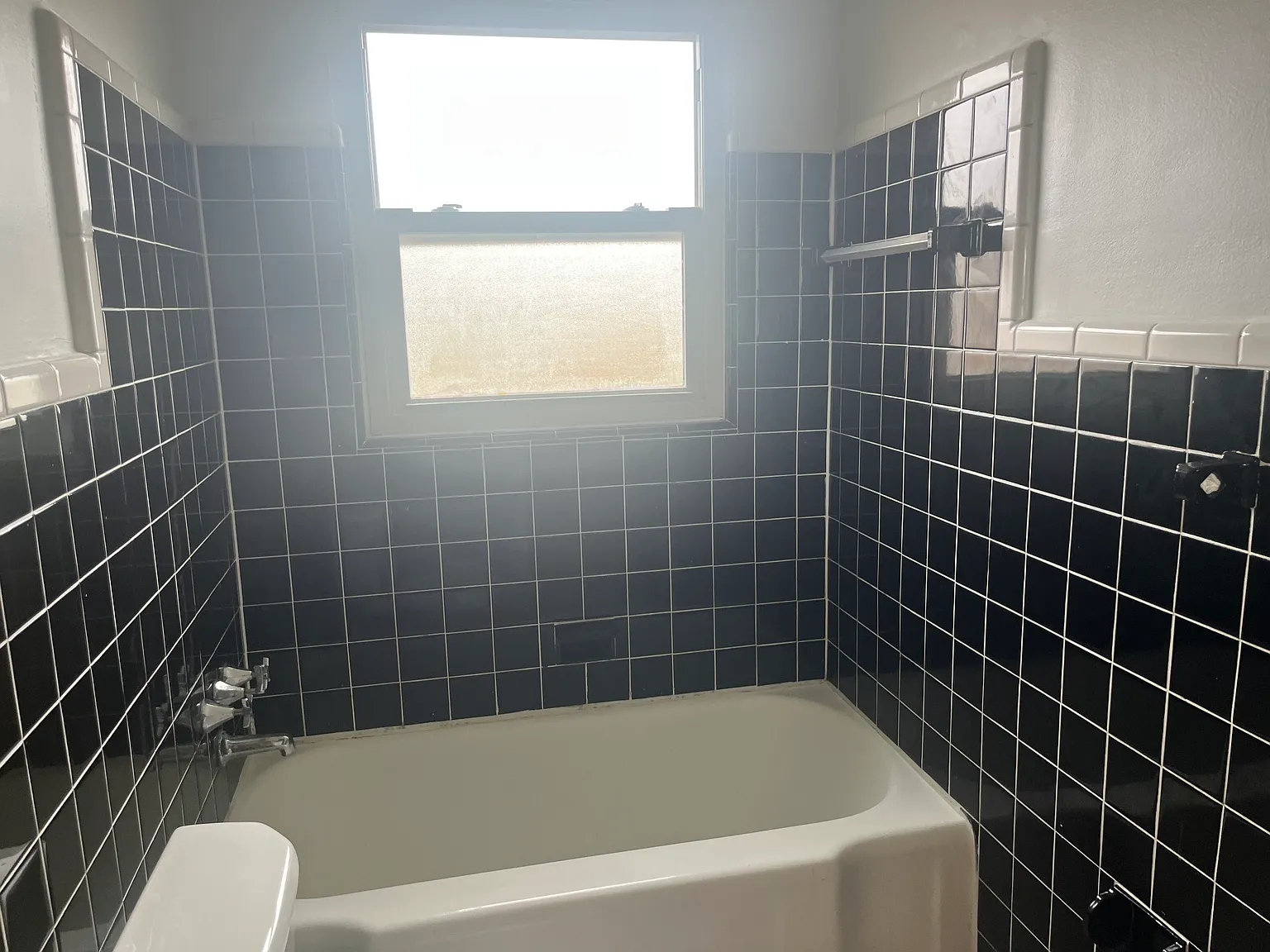 1 bed, 750 sqft, $900 — Photo 4