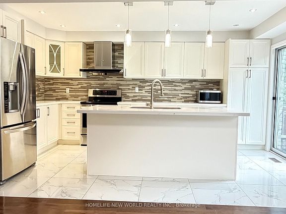 4th image of 424 Levanna Ln