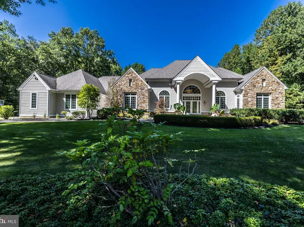 1113 Wilderness Trl, Downingtown, PA 19335